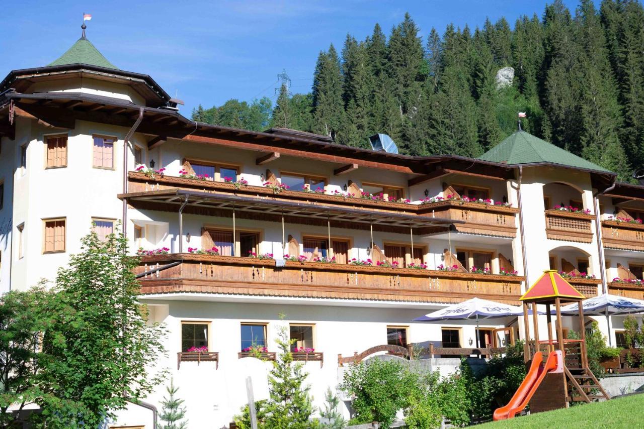 جيرلوس Alpenhotel Tirolerhof المظهر الخارجي الصورة