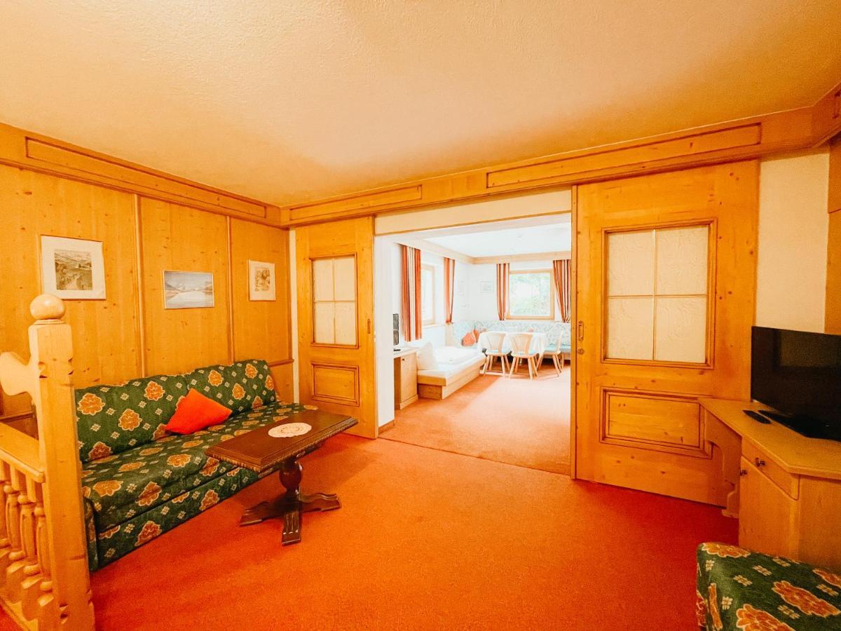 جيرلوس Alpenhotel Tirolerhof المظهر الخارجي الصورة